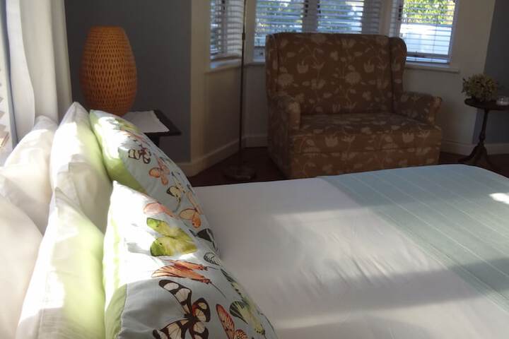 Room 10 of 54
