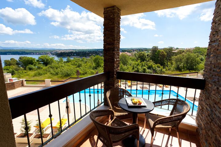 Terrace/Patio 52 of 134