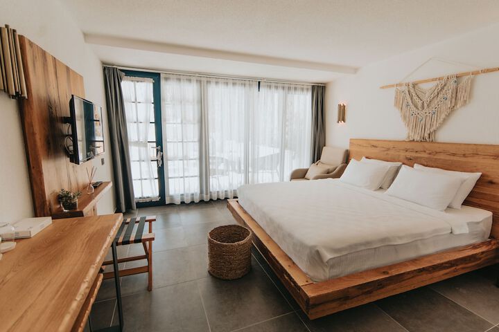 Room 20 of 76