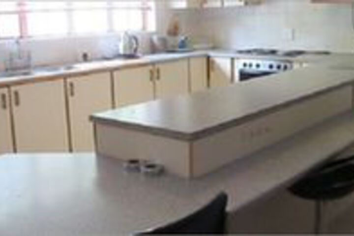 Room 7 of 11
