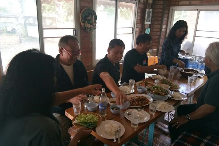 Dining 135 of 308