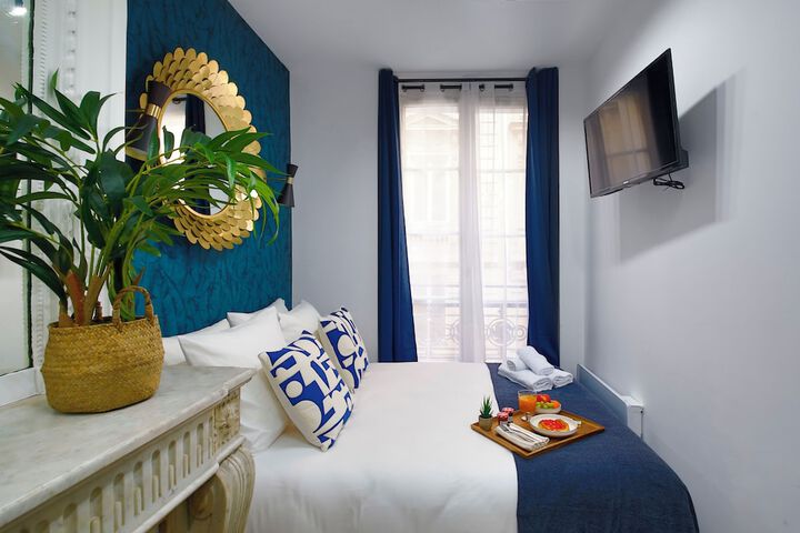 Room 75 of 216