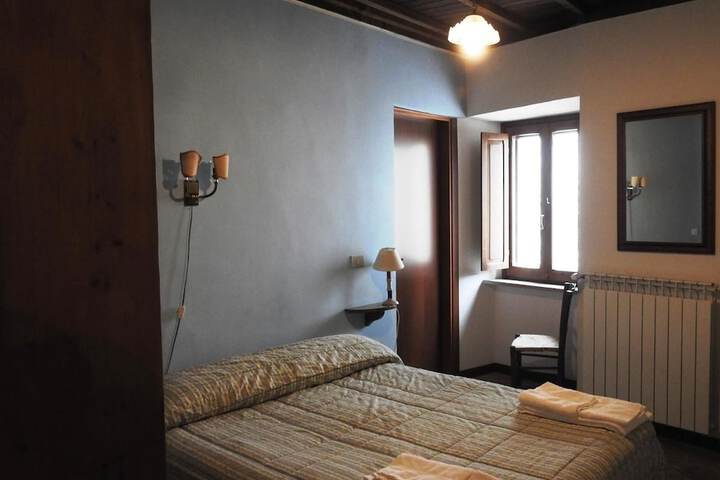 Room 13 of 46