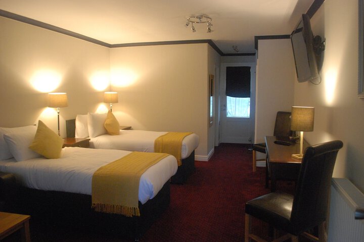 Room 11 of 45