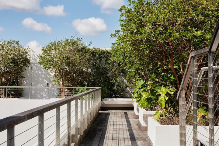 Sundeck