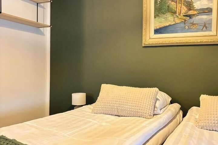 Room 5 of 23