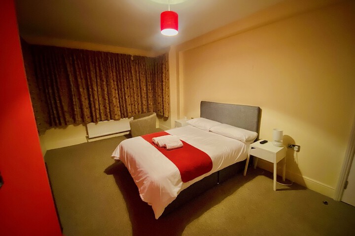 Room 7 of 23