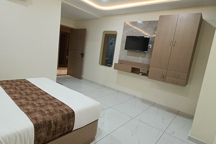 Room 7 of 21