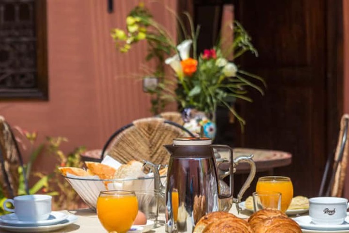 Breakfast/Coffee Service 38 of 53