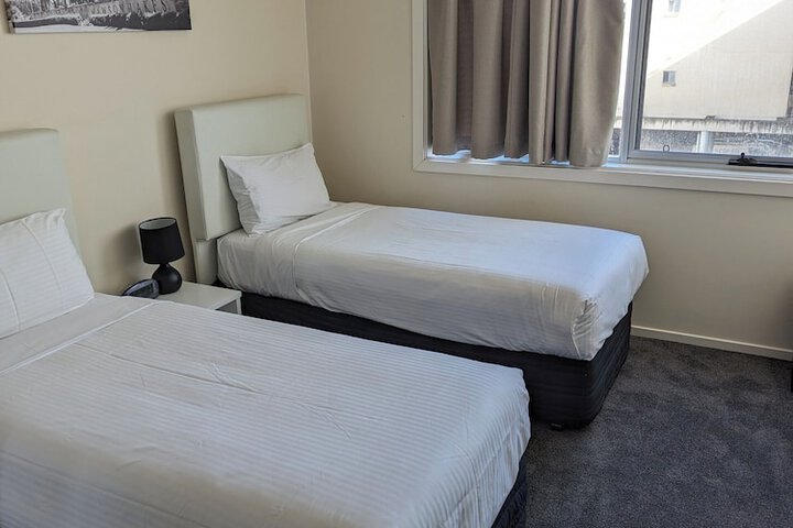 Room 21 of 64