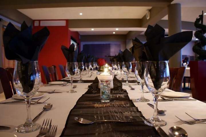 Dining 31 of 41