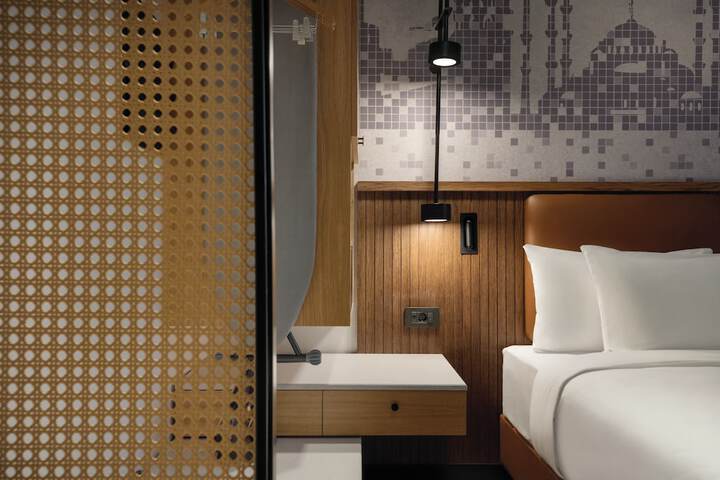 Room 20 of 50