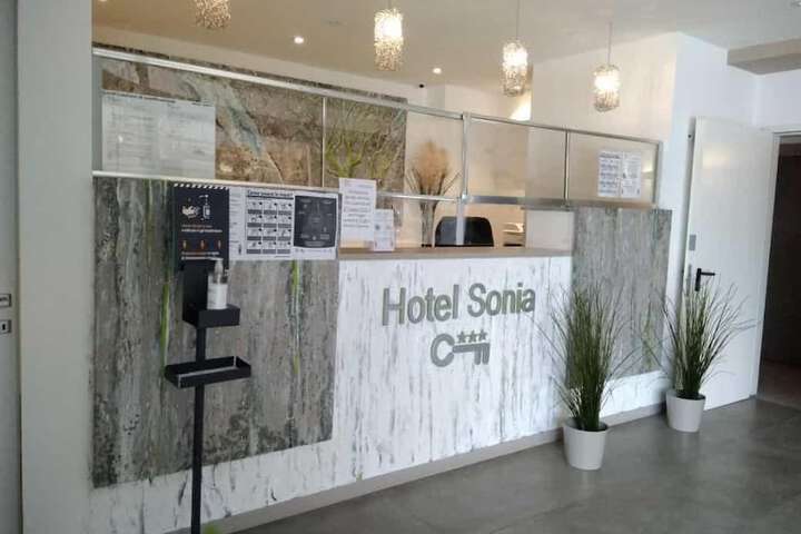Hotel Interior 4 of 42