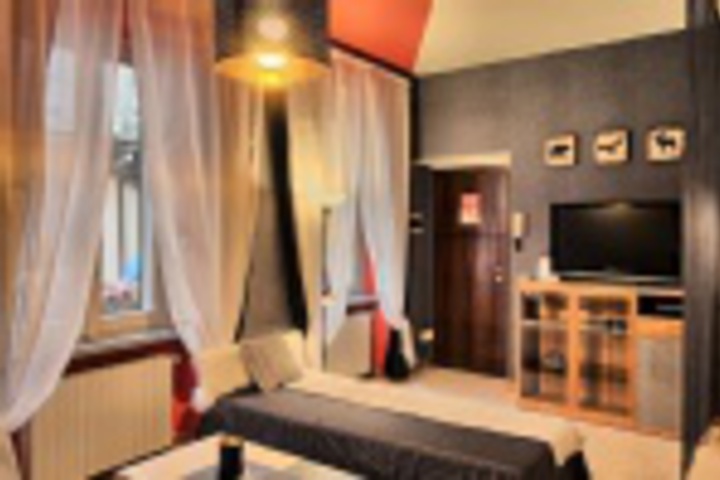 Room 497 of 528