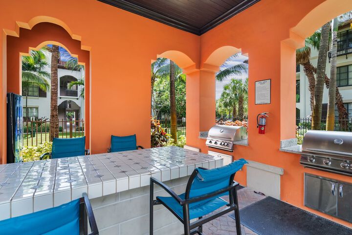 Property Grounds 34 of 37