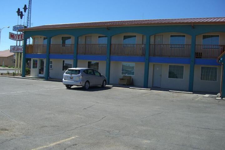 Property Grounds 33 of 39