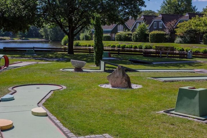 Golf 16 of 26