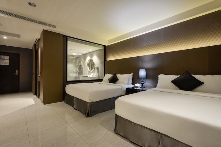Room 14 of 59