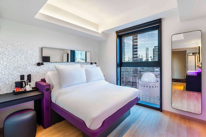 Room 13 of 66