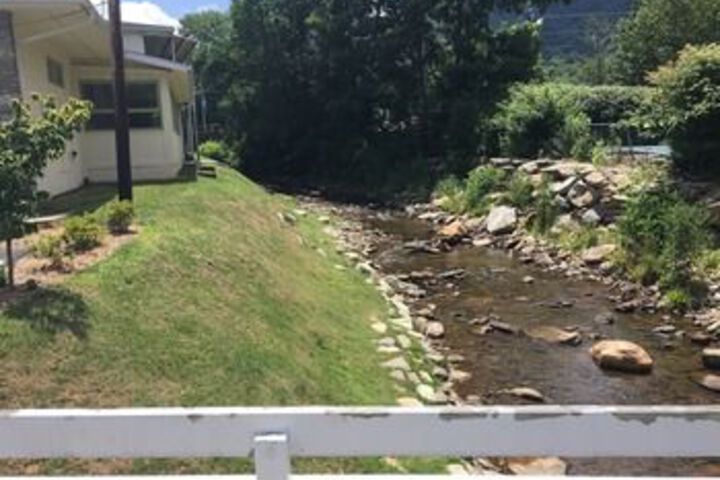 Property Grounds 14 of 16