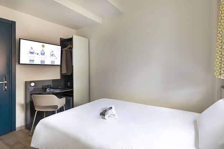 Room 22 of 55