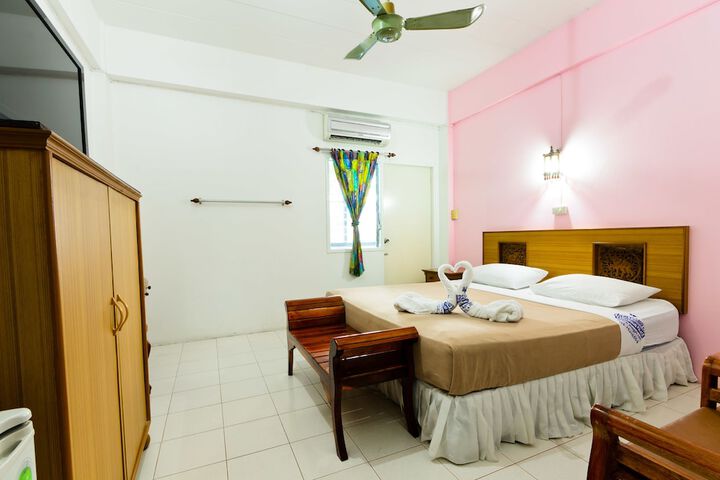 Room 20 of 50