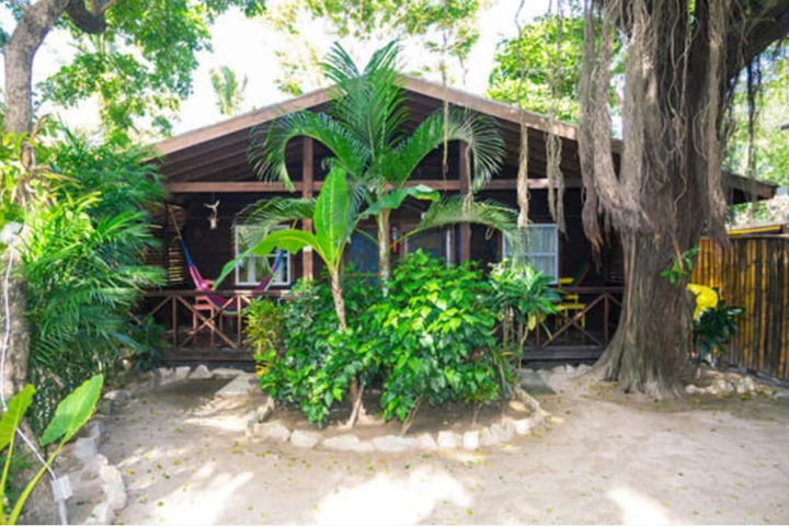 Hotel Exterior 124 of 126