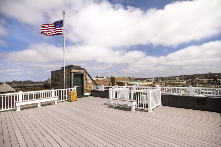 Sundeck