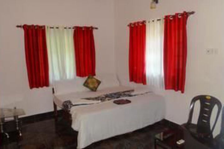 Room 14 of 19