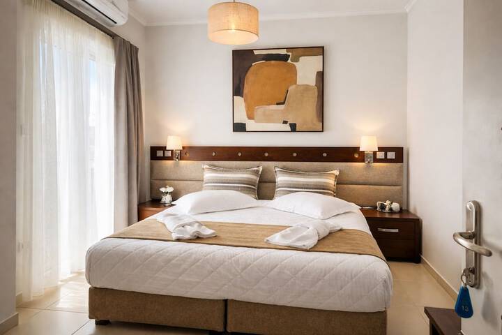 Room 44 of 112
