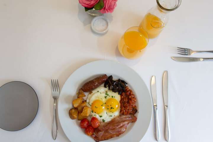 Breakfast meal