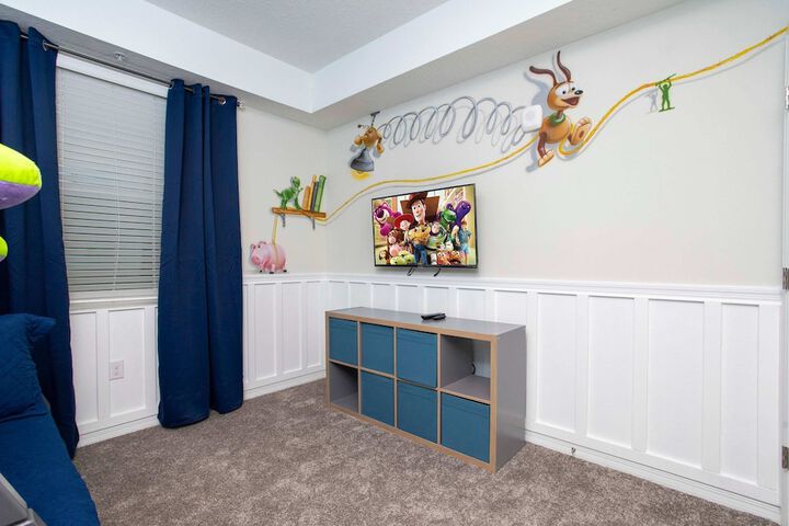 Room 68 of 94