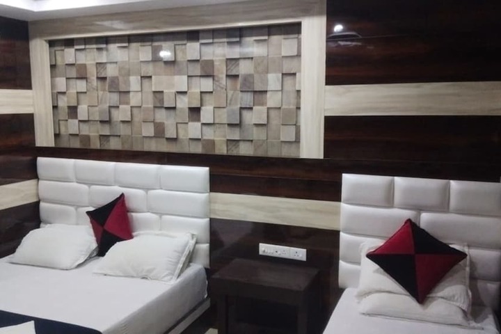 Room 19 of 26