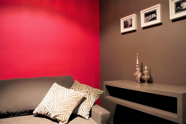 Room 19 of 42