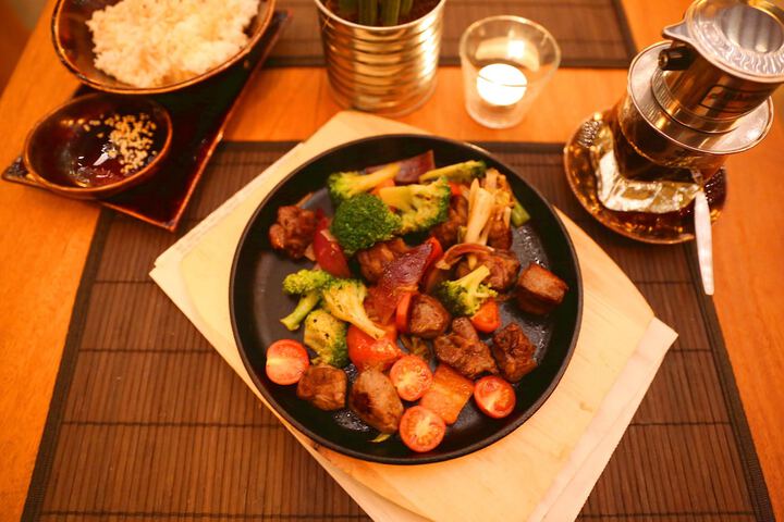 Dining Photos