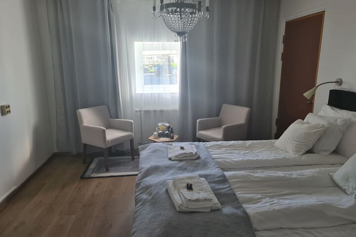 Room 32 of 139