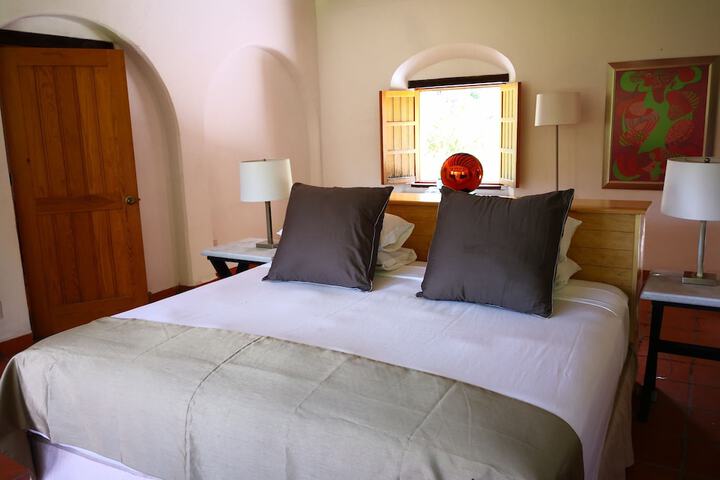 Room 26 of 120