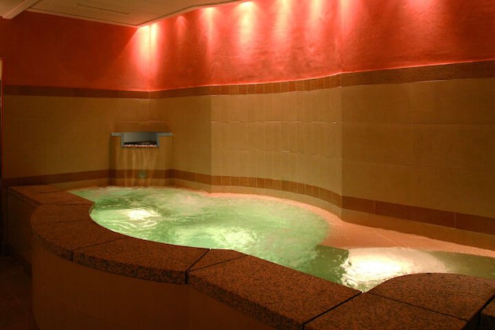 Steam room