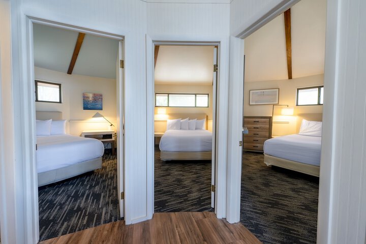 Room 7 of 324