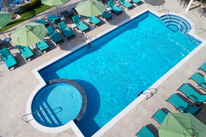 Pool 35 of 107