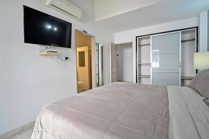 Room 15 of 44