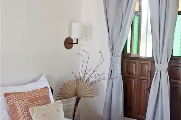 Room 15 of 107