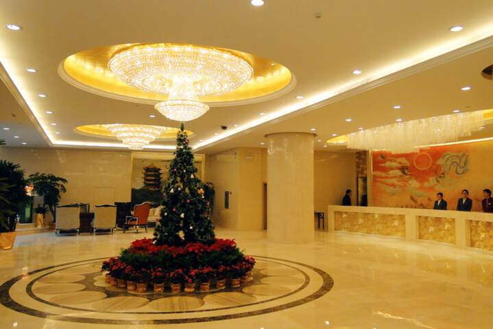 Hotel Interior 4 of 23