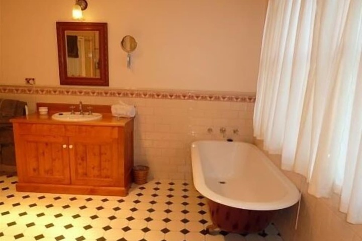 Room 19 of 27