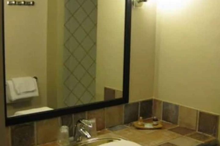 Clean Restrooms