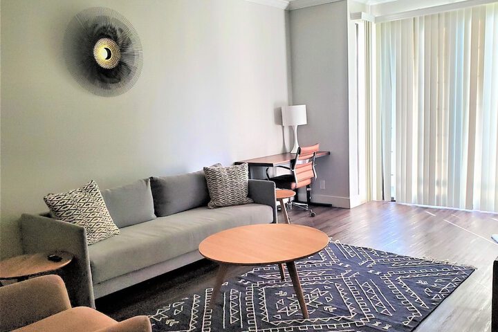 Room 17 of 30