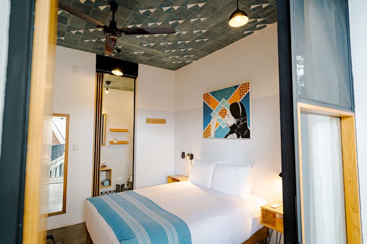 Room 21 of 92