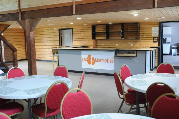 Hébergements le Camp dAuneau - Les Marmottes