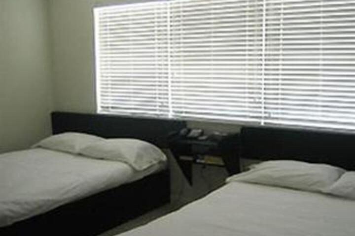 Photo of HAWAII HOTEL
