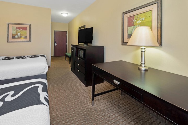 Room 14 of 31